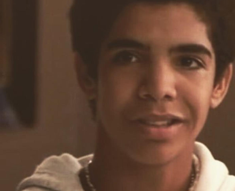 Drake posts sweet throwback photo in honour of Rih
