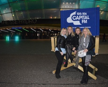 Were you pap'd by the Capital Street Stars?