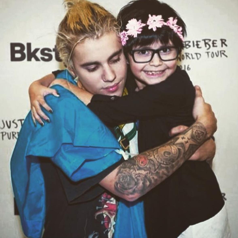 Justin Bieber and fan