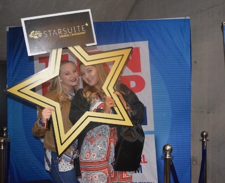 Were you pap'd by the Capital Street Stars?