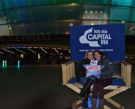 Were you pap'd by the Capital Street Stars?