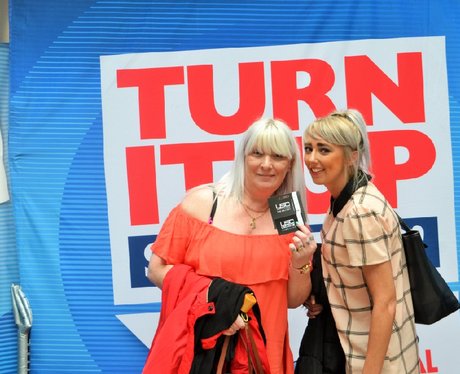 Were you pap'd by the Capital Street Stars?