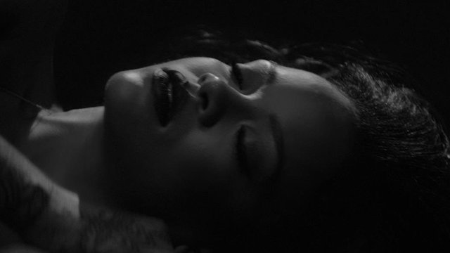 Rihanna 'Kiss It Better' Music Video