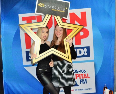 Were you pap'd by the Capital Street Stars?