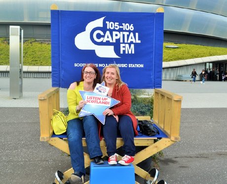 Were you pap'd by the Capital Street Stars?