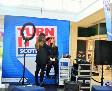 Were you pap'd by the Capital Street Stars?