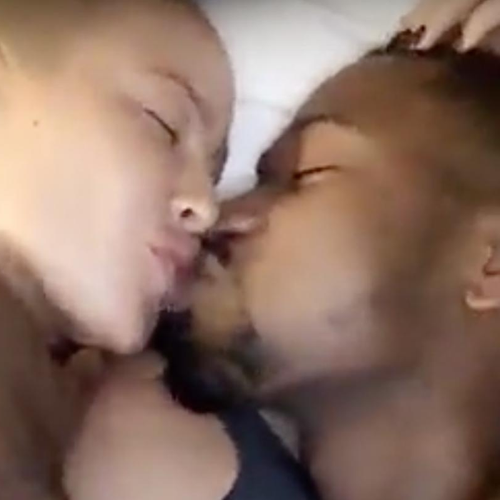 700px x 700px - WATCH: Amber Rose Reveals Her New Boyfriend In A VERY Raunchy Snapchat Video  - Capital