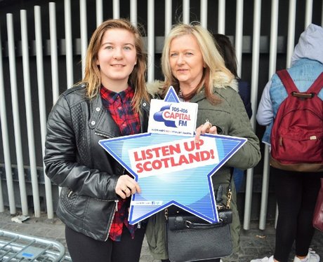 Were you pap'd by the Capital Street Stars?