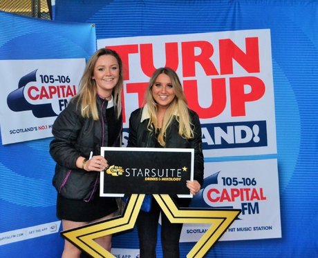 Were you pap'd by the Capital Street Stars?