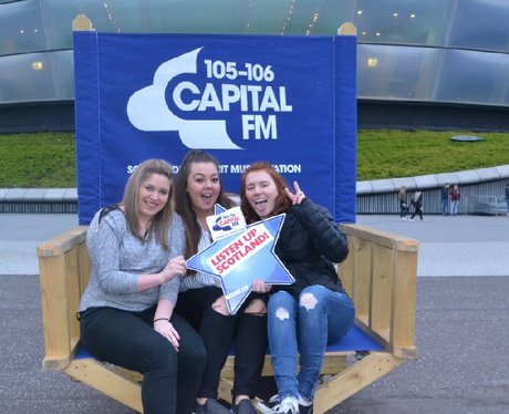 Were you pap'd by the Capital Street Stars?