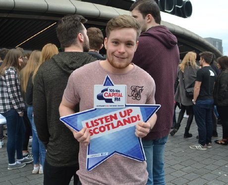 Were you pap'd by the Capital Street Stars?