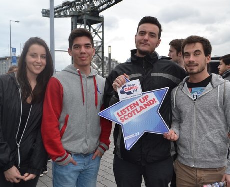 Were you pap'd by the Capital Street Stars?