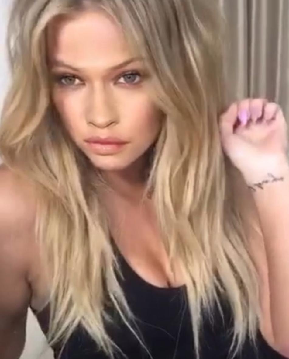 Khloe Kardashian face swaps with Gigi Hadid