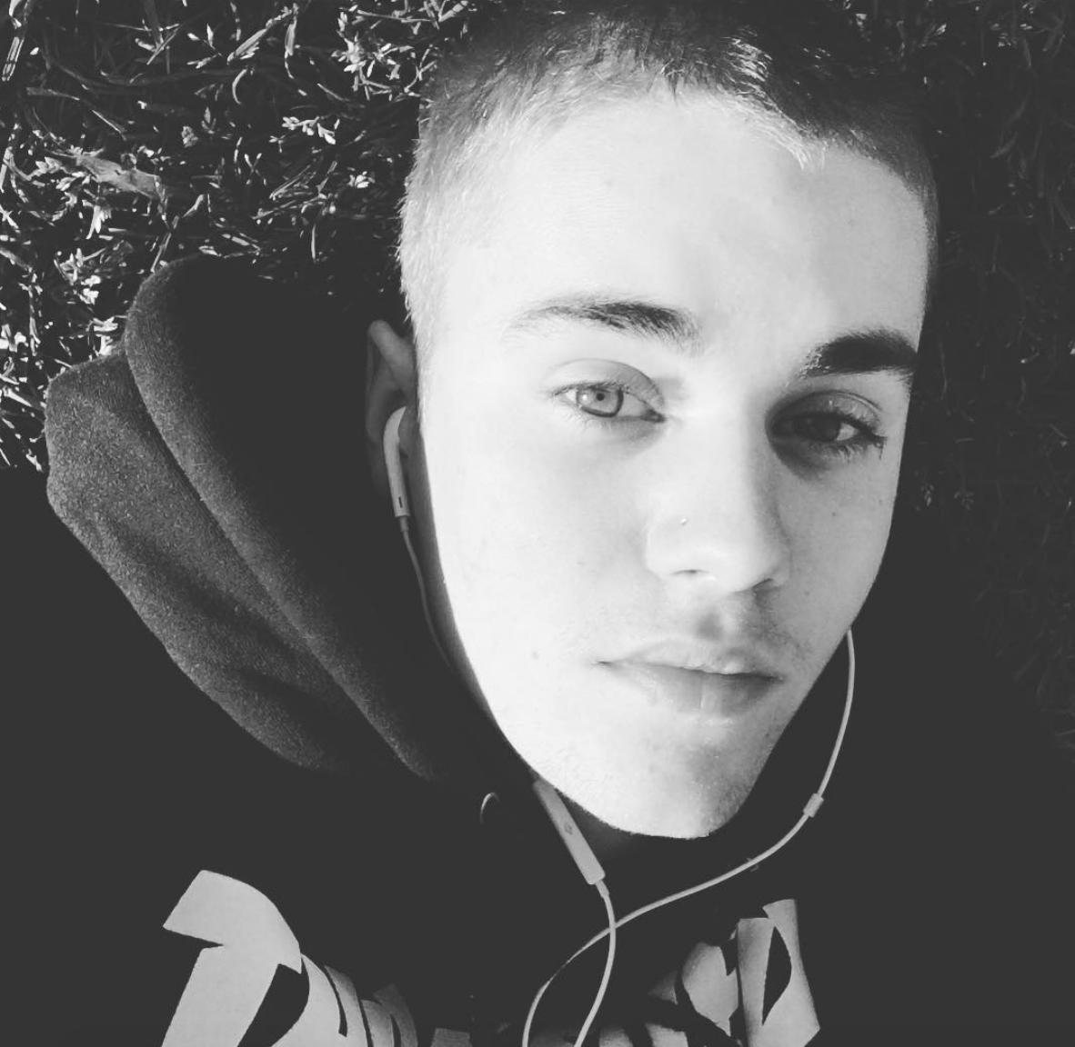 Justin Bieber Selfie Instagram