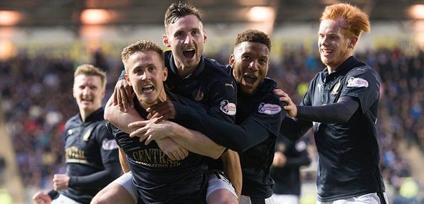 Falkirk celebrating play off win against Kilmarnoc