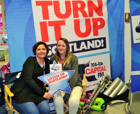 Were you pap'd by the Capital Street Stars?