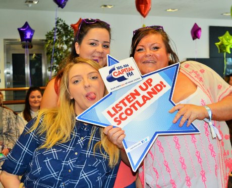 Were you pap'd by the Capital Street Stars?