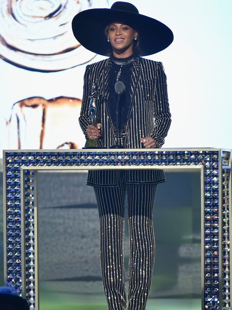 Beyonce in a seriously sparkly outfit at the CFDA