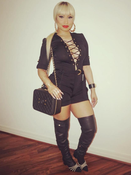 Nicki Minaj shows off her assets in low plunge nec