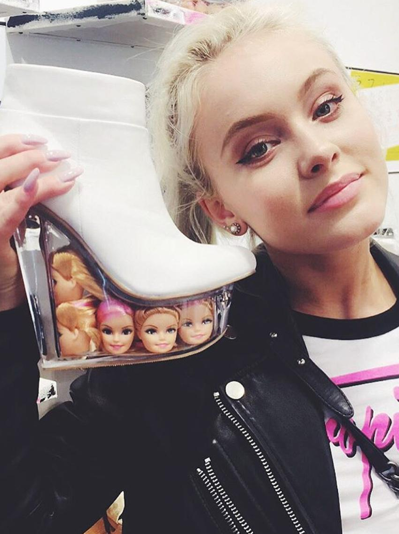 Zara Larsson chooses her next pair of shoes