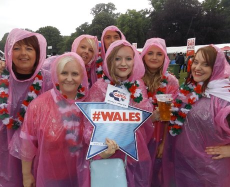 Cardiff Fanzone: Wales v England