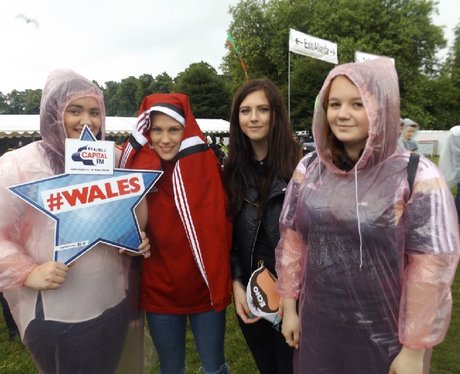 Cardiff Fanzone: Wales v England