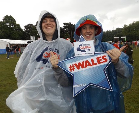Cardiff Fanzone: Wales v England
