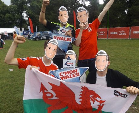 Cardiff Fanzone: Wales v England