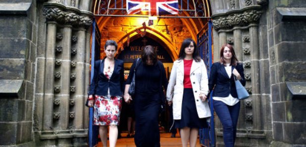 Mary Creagh and Caroline Flint at Jo Cox vigil