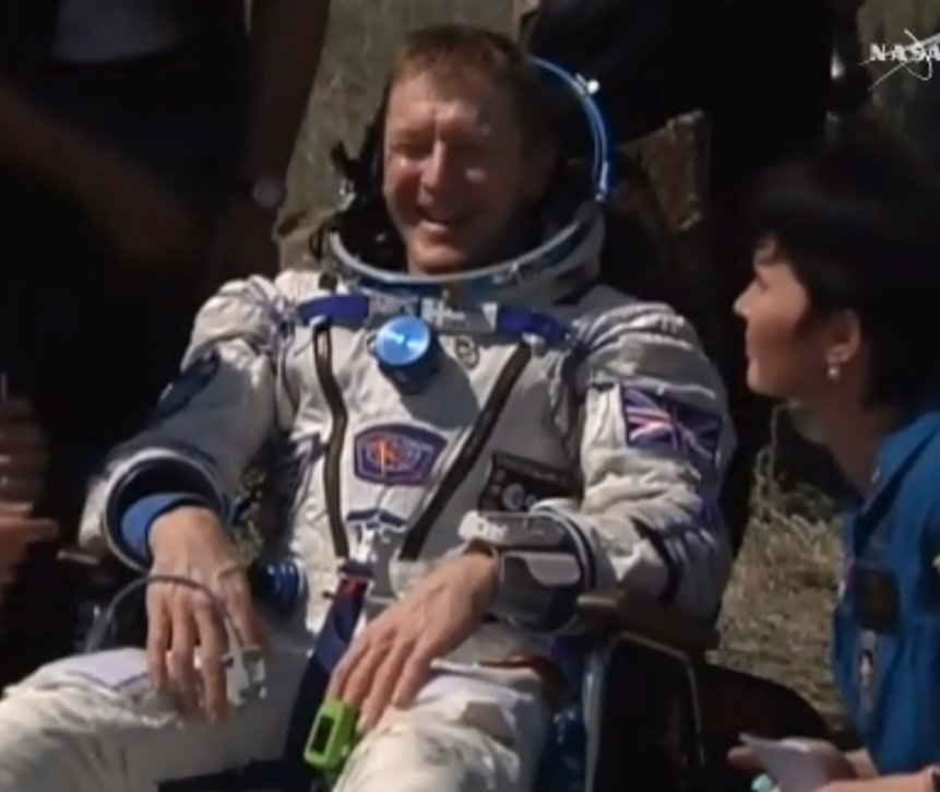 Tim Peake earth