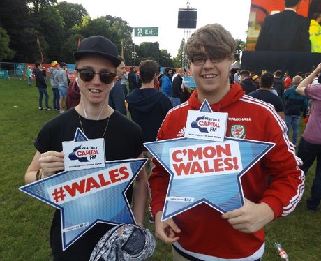 Cardiff Fanzone: Wales v Russia