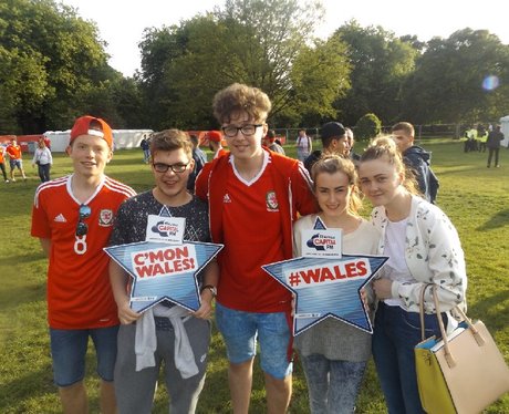 Cardiff Fanzone: Wales v Russia