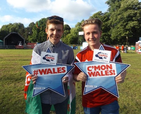 Cardiff Fanzone: Wales v Russia