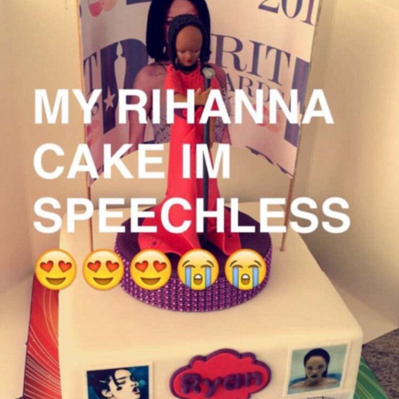 Rihanna Cake