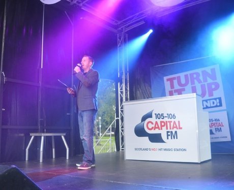 Were you pap'd by the Capital Street Stars