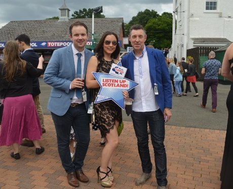 Were you pap'd by the Capital Street Stars