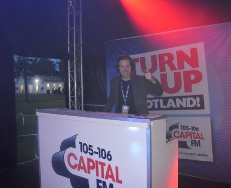Were you pap'd by the Capital Street Stars