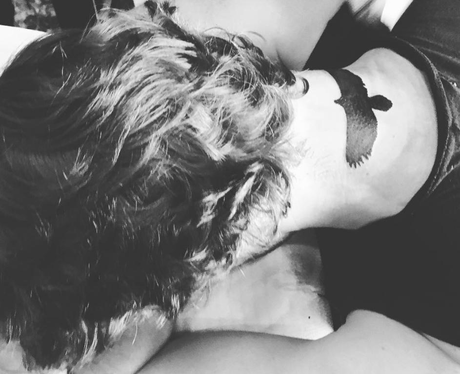 5SOS’s Ashton gets a tattoo inspired by Zac Efron