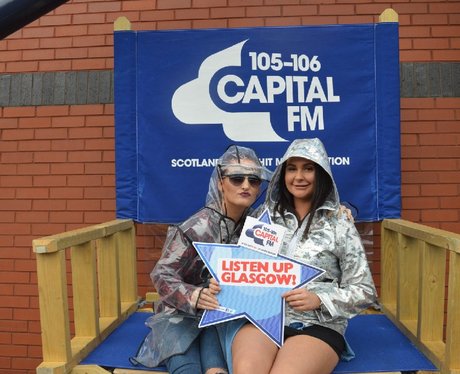 Were you pap'd by the Capital Street Stars?