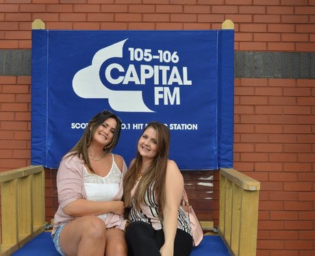 Were you pap'd by the Capital Street Stars?