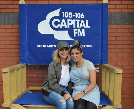 Were you pap'd by the Capital Street Stars?