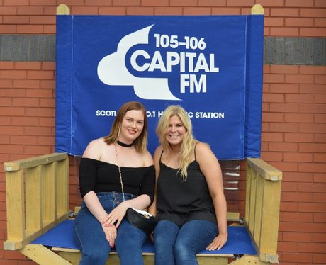 Were you pap'd by the Capital Street Stars?