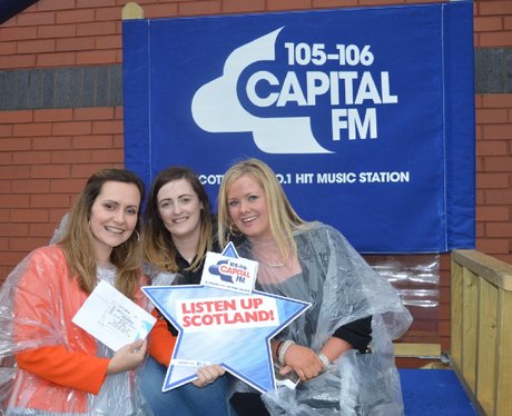 Were you pap'd by the Capital Street Stars?