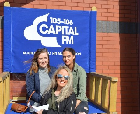 Were you pap'd by the Capital Street Stars?