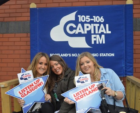 Were you pap'd by the Capital Street Stars?