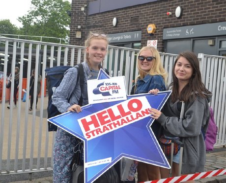 Were you pap'd by the Capital Street Stars?