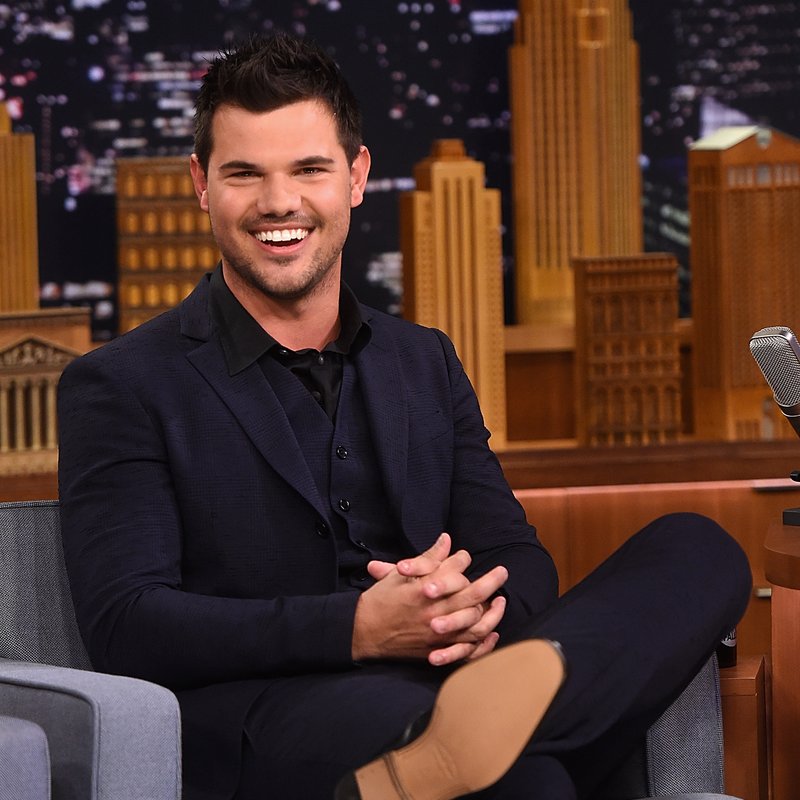 Taylor Lautner Visits 'The Tonight Show Starring Jimmy Fallon'