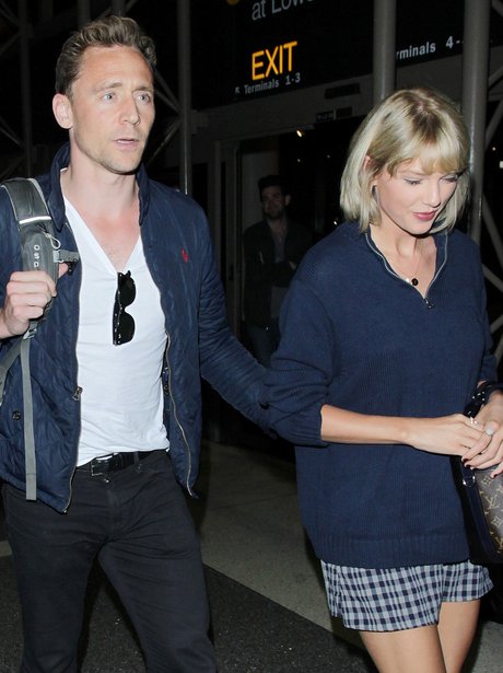 Taylor Swift and Tom Hiddleston jet to Australia