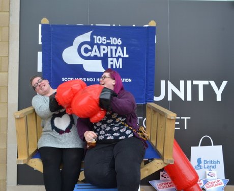 Were you pap'd by the Capital Street Stars?