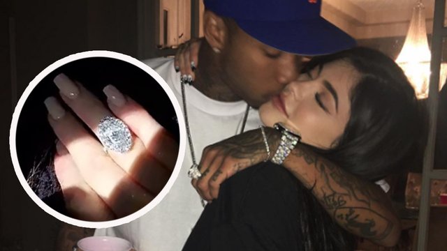 Kylie Jenner fans convinced pregnant star is engaged to baby daddy Travis  Scott after she's spotted wearing wedding band | The Irish Sun